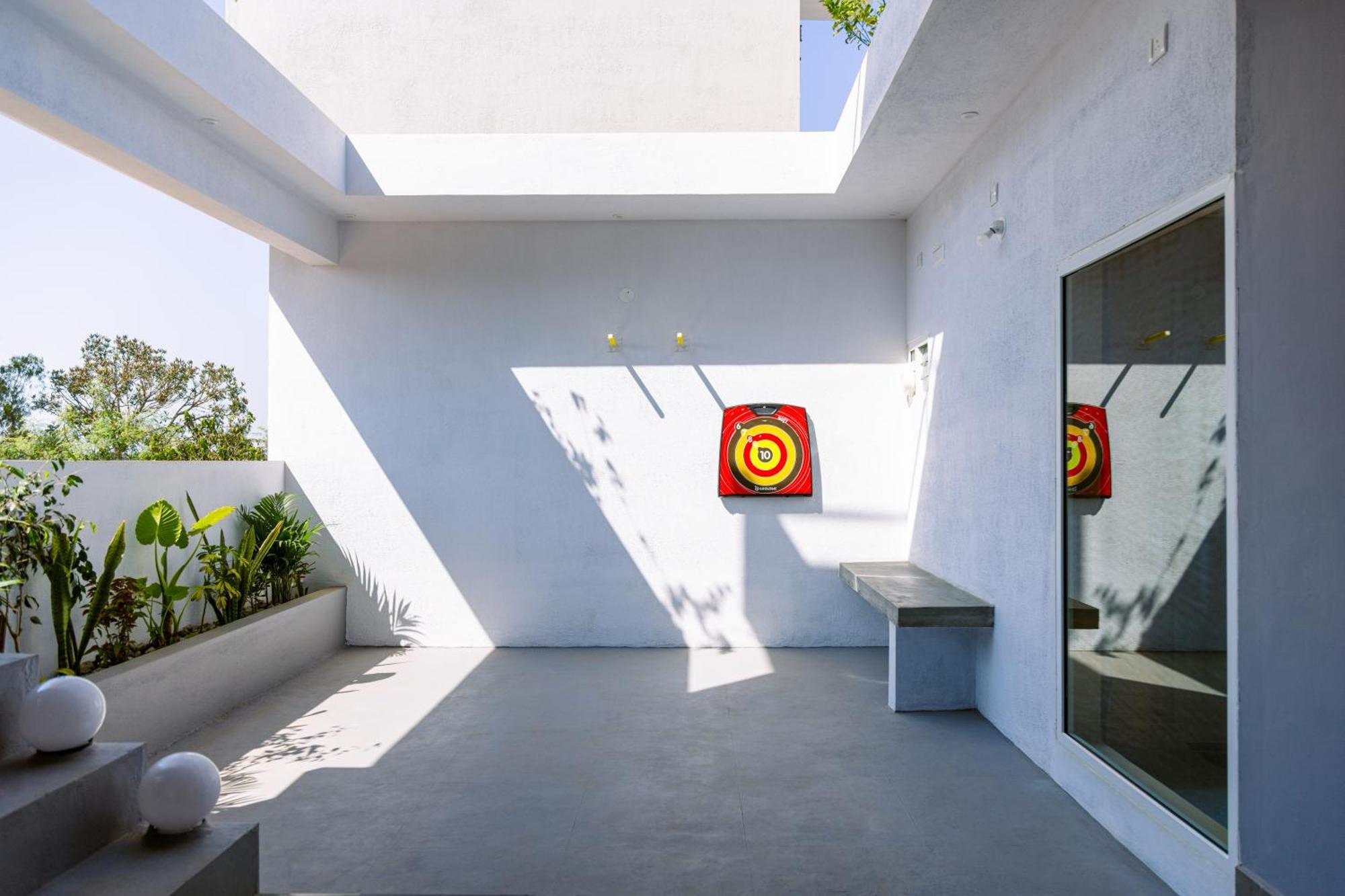 Moonlight Manor- Luxury Escape Villa Bangalore Exterior photo